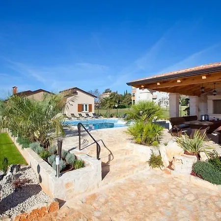 Villa Kastelir Villa