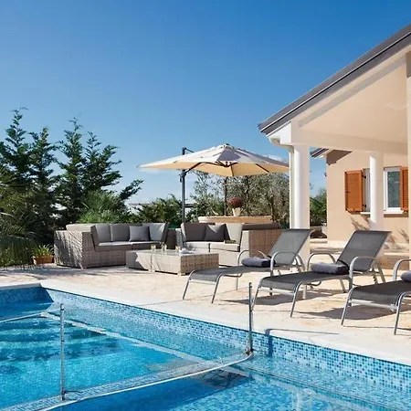Villa Kastelir * Kaštelir