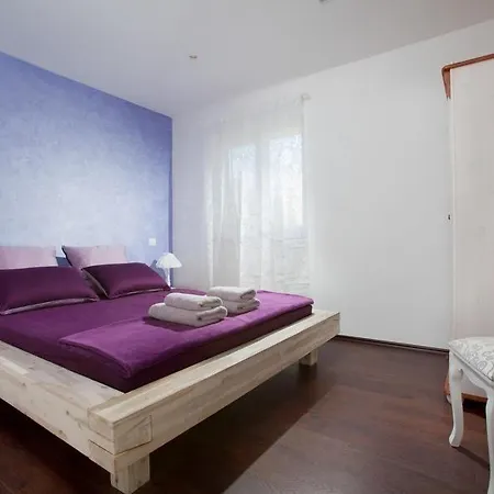 Villa Villa Kastelir *